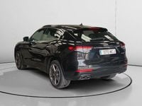 Usado Maserati Levante GT 330 CV (242 kW) 2022 Negro SUV