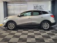 Usado Renault Kadjar LIMITED 115 CV (84 kW) 2021 Gris / plata SUV