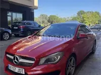 Usado Mercedes CLA200 AMG line 136 CV (100 kW) 2015 Rojo Coupe