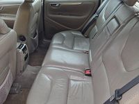 Usado Volvo XC70 Summum 185 CV (136 kW) 2007 Beige Familiar