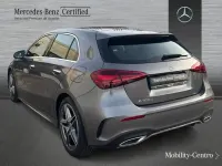 Usado Mercedes A180 AMG line 116 CV (85 kW) 2024 Gris montaña Berlina