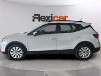 Usado Seat Arona Style 116 CV (85 kW) 2024 Blanco SUV