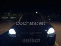 Usado Hyundai Tucson Comfort 140 CV (102 kW) 2007 Negro SUV