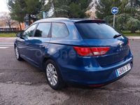 Usado Seat Leon Style 110 CV (80 kW) 2015 Azul Familiar