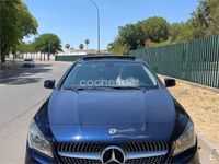 Usado Mercedes CLA220 Shooting Brake 177 CV (130 kW) 2018 Azul Familiar