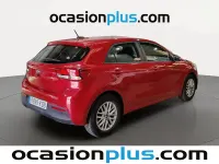 Usado Kia Rio 84 CV (61 kW) 2017 Rojo Berlina