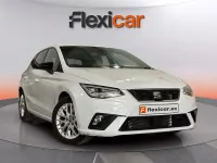 Usado Seat Ibiza FR 110 CV (80 kW) 2023 Blanco Utilitario