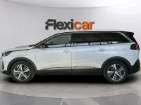 Usado Peugeot 5008 GT 131 CV (96 kW) 2022 Blanco SUV