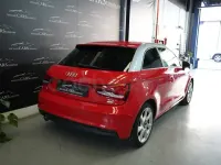 Usado Audi A1 Design 90 CV (66 kW) 2015 Rojo Utilitario