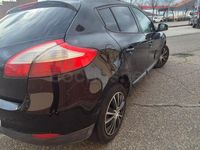 Begagnad Renault Mégane Dynamique 110 HK (80 kW) 2012 Svart Sedan