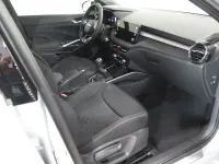 Usado Skoda Fabia 95 CV (69 kW) 2025 Gris plata Utilitario
