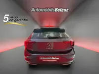 Usado VW Polo R-line 95 CV (69 kW) 2023 Gris Utilitario