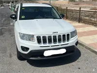 Usado Jeep Compass Sport 136 CV (100 kW) 2012 Blanco SUV