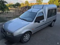 Usado Ford Courier 60 CV (44 kW) 1998 Gris / plata Monovolumen
