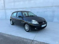 Usado Renault Clio II Authentique 80 CV (58 kW) 2005 Negro Berlina