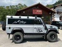 Usado Land Rover Defender SE 122 CV (89 kW) 2007 Plateado SUV