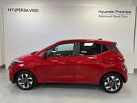 Usado Hyundai i10 67 CV (49 kW) 2025 Granate Utilitario