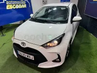 Usado Toyota Yaris Hybrid Active 116 CV (85 kW) 2024 Blanco Berlina