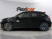 Usado Peugeot 208 Style 110 CV (80 kW) 2025 Negro Utilitario