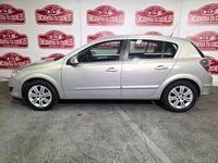 Usado Opel Astra Enjoy 105 CV (77 kW) 2009 Beige Utilitario
