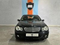 Usado Mercedes C220 Sport Edition 150 CV (110 kW) 2006 Azul Berlina