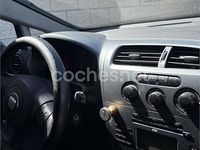 Usado Seat Leon Stylance 102 CV (75 kW) 2008 Gris / plata Utilitario