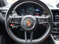 Usado Porsche Macan 245 CV (180 kW) 2020 Gris / plata SUV