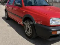 Usado VW Golf III 75 CV (55 kW) 1992 Rojo Utilitario