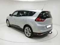 Usado Renault Grand Scénic IV Zen 120 CV (88 kW) 2020 Gris / plata Monovolumen