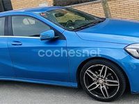 Käytetty Mercedes A180 Urban 109 HP (80 kW) 2016 Sininen Sedan