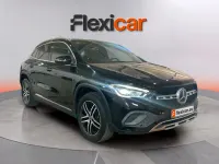 Usado Mercedes GLA180 136 CV (100 kW) 2022 Negro SUV