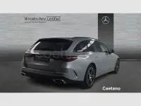 Usado Mercedes E220 197 CV (144 kW) 2025 Gris / plata Familiar