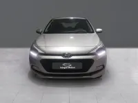 Begagnad Hyundai i20 Style 100 HK (73 kW) 2016 Grå
