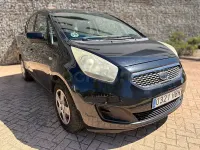 Usado Kia Venga 90 CV (66 kW) 2011 Negro Utilitario
