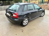 Usado Audi A3 Ambiente 100 CV (73 kW) 2002 Negro Utilitario
