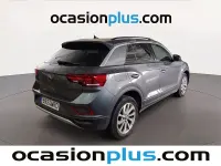Usado VW T-Roc Life 110 CV (80 kW) 2024 Gris SUV
