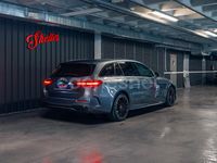 Usado Mercedes C300e 320 CV (235 kW) 2022 Gris / plata Familiar