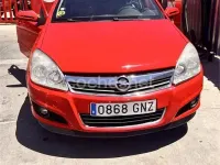 Usado Opel Astra Enjoy 110 CV (80 kW) 2009 Rojo Berlina