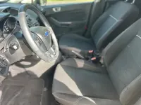 Usado Ford Fiesta Trend 100 CV (73 kW) 2014 Negro Utilitario