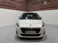 Usado Peugeot 5008 Active 120 CV (88 kW) 2016 Blanco Monovolumen