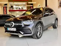 Usado Mercedes GLC300e 320 CV (235 kW) 2022 Gris / plata SUV