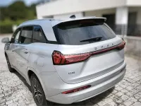 Usado DFSK E5 217 CV (159 kW) 2024 Gris / plata SUV