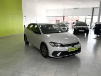 Usado VW Polo Life 95 CV (69 kW) 2023 Beige Utilitario