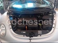 Usado VW New Beetle 100 CV (73 kW) 2004 Gris / plata Utilitario