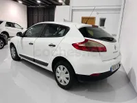Usado Renault Mégane Authentique 85 CV (62 kW) 2010 Blanco Berlina