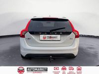 Usado Volvo V60 R-Design 163 CV (119 kW) 2012 Blanco Familiar