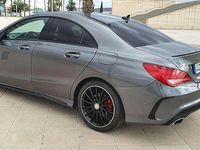 Usado Mercedes CLA220 AMG line 170 CV (125 kW) 2013 Gris / plata Berlina