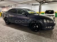 Usado VW Passat Advance 105 CV (77 kW) 2012 Negro Berlina