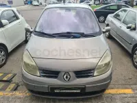 Usado Renault Scénic Authentique 100 CV (73 kW) 2005 Gris / plata Monovolumen