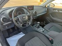 Używany Audi A3 Attraction 105 KM (77 kW) 2013 Biały Sedan/Limuzyna